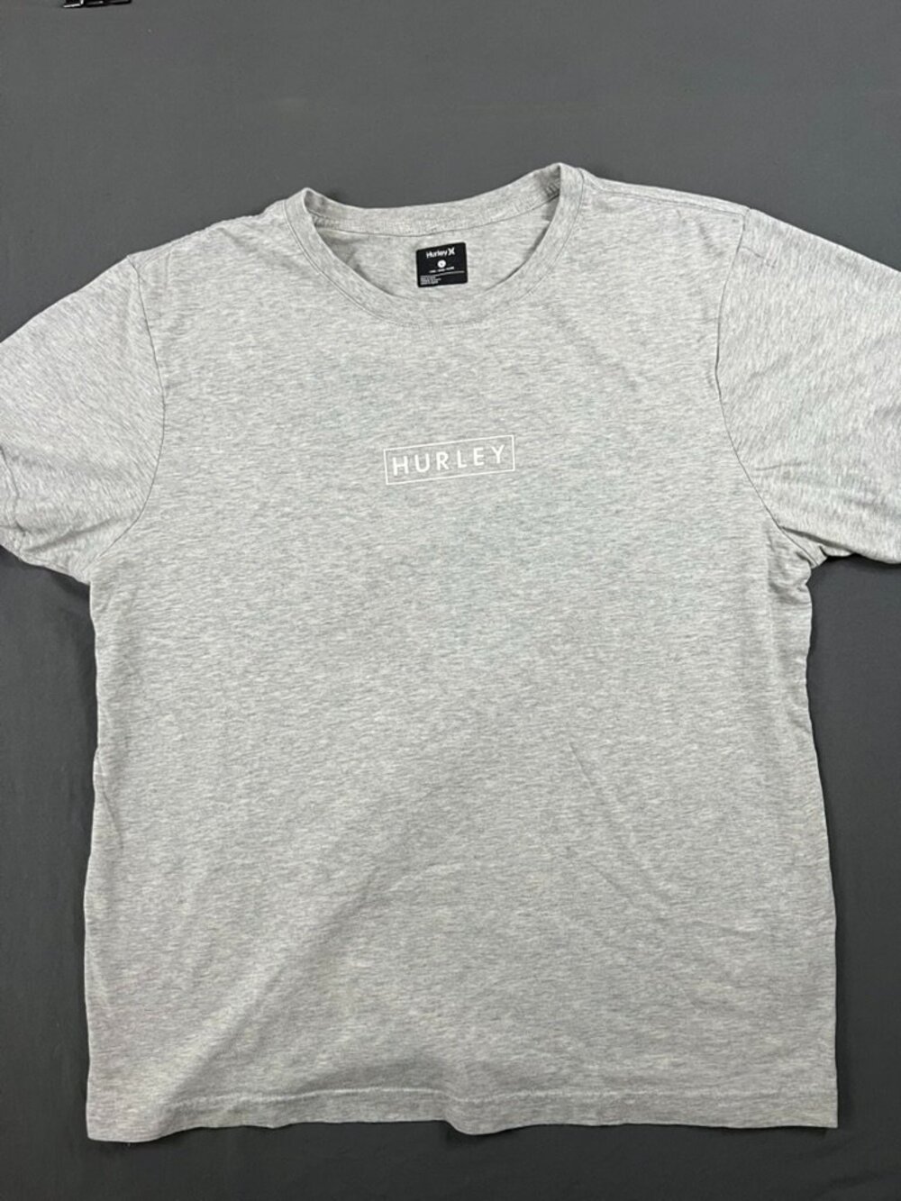 Hurley Men's Large TShirt Minimalist Gray Surfing Skating Streetwear